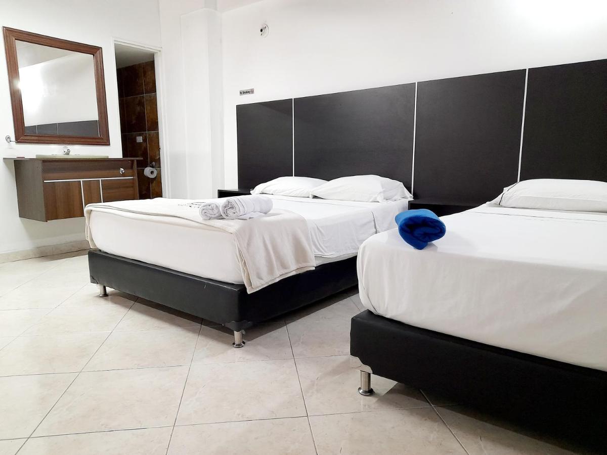 Hotel Saint John Medellín Buitenkant foto