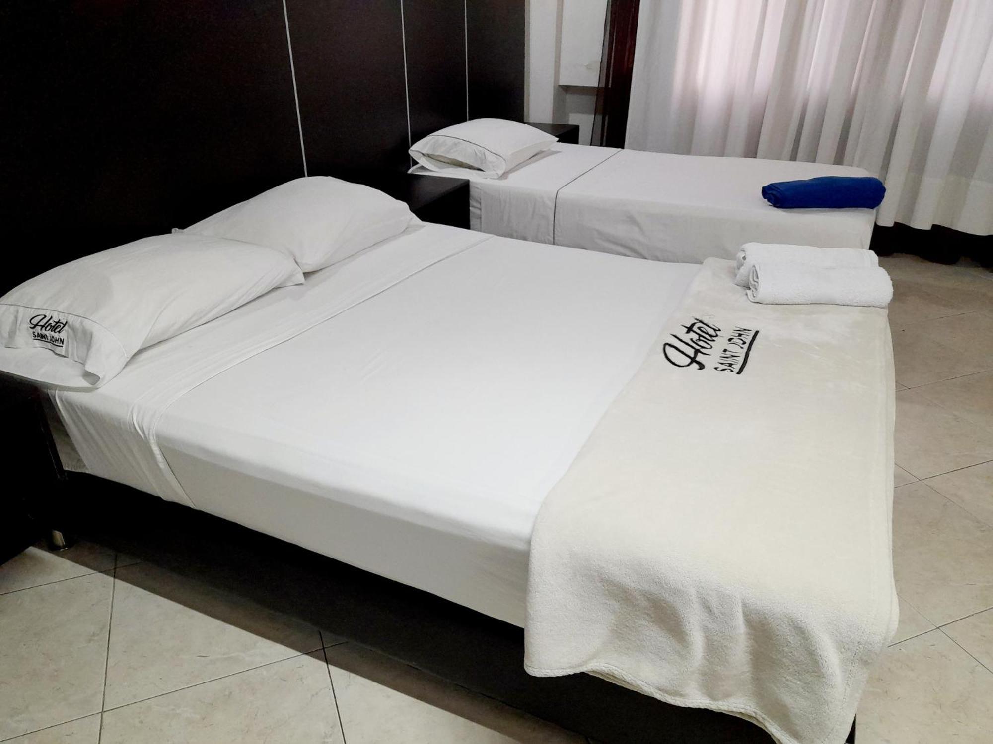 Hotel Saint John Medellín Buitenkant foto
