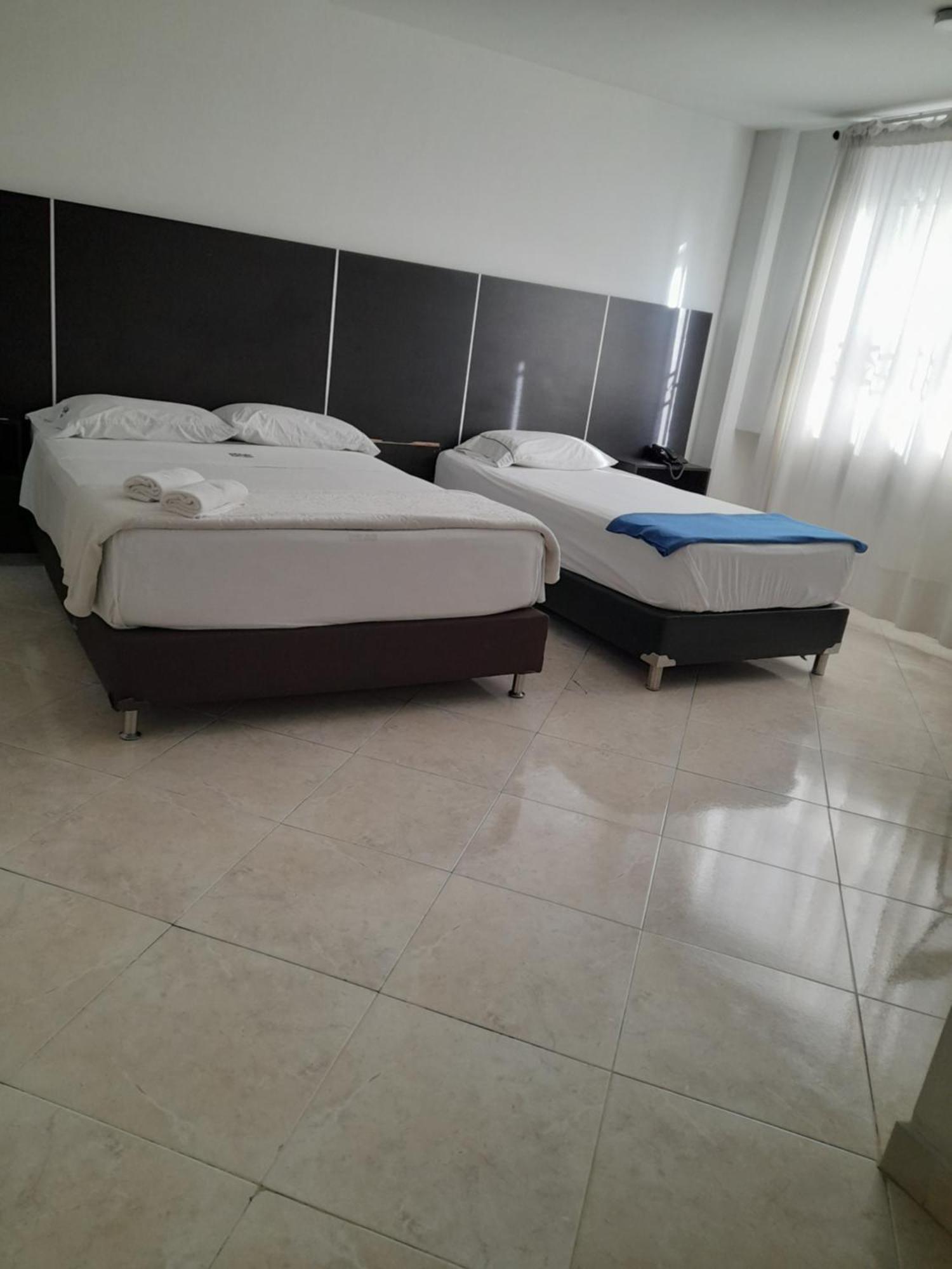 Hotel Saint John Medellín Buitenkant foto