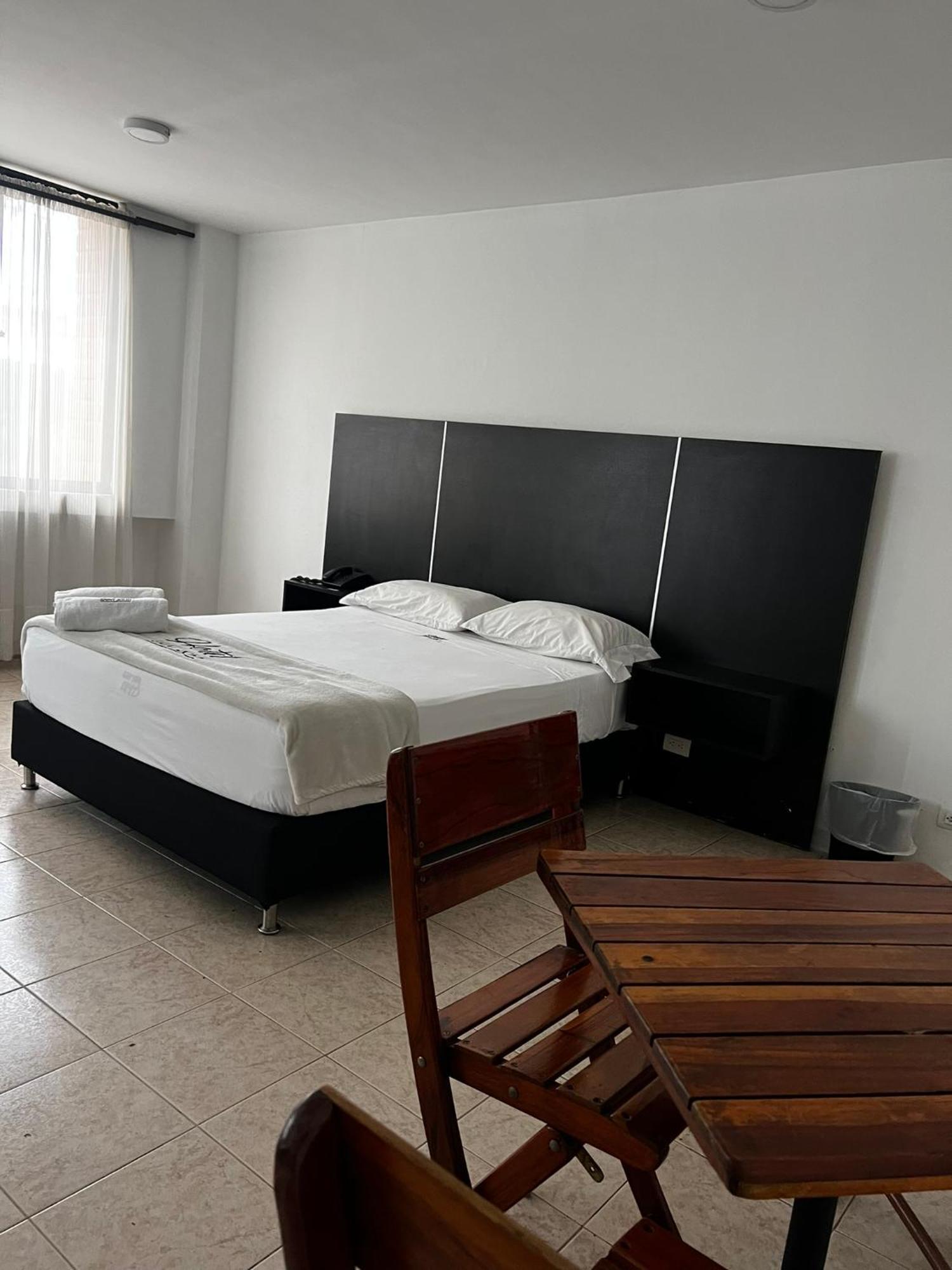 Hotel Saint John Medellín Buitenkant foto