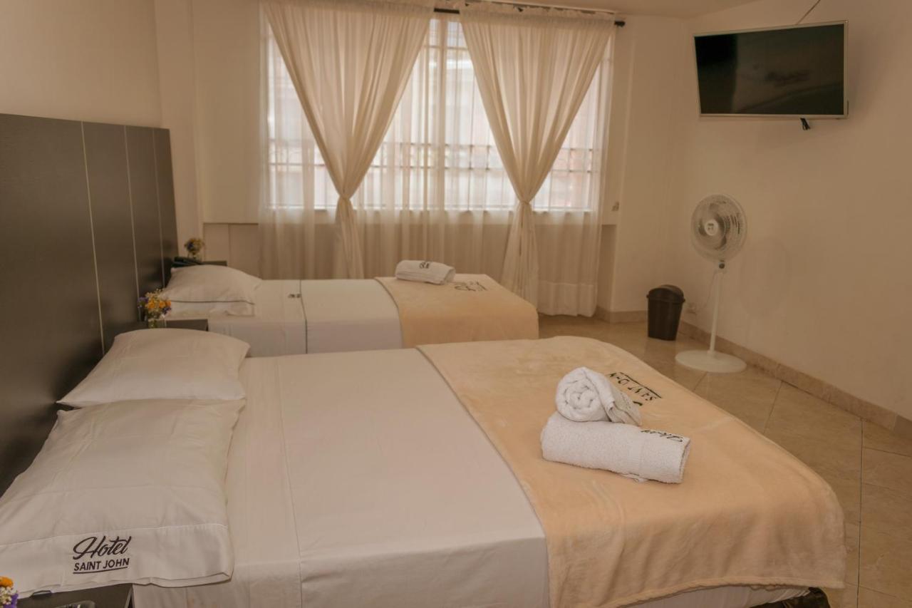 Hotel Saint John Medellín Buitenkant foto