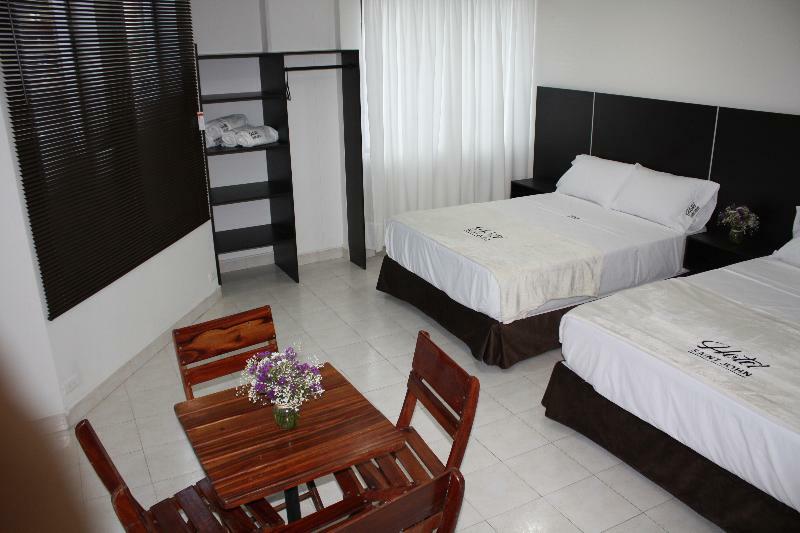 Hotel Saint John Medellín Buitenkant foto